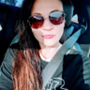 Meet your Posher, Candace